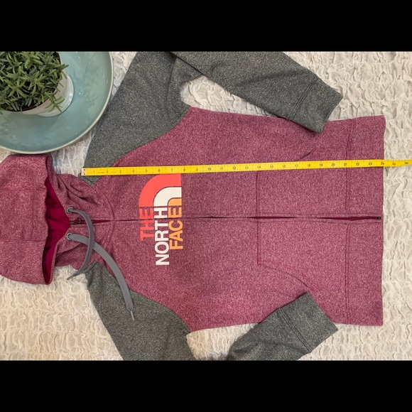 North Face Logo Hoodie Zip Jacket Sweatshirt Athletic Athleisure Top Gray Pink - Picture 7 of 8